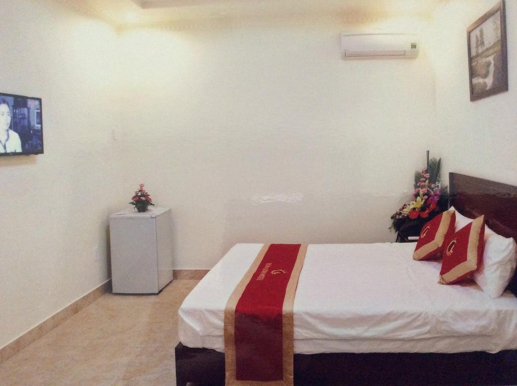 ホテルTuan Linh ハイフォン 部屋 写真